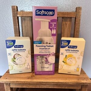 Softsoap foaming bottle & refill foaming tablets